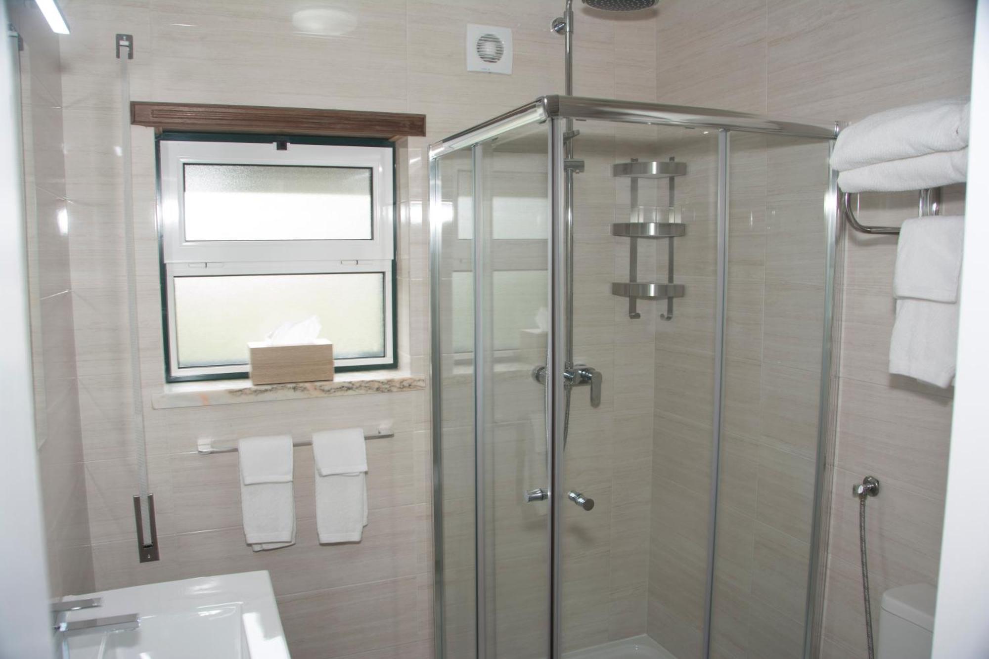 Salir de Porto The Fig Boutique Suites מראה חיצוני תמונה