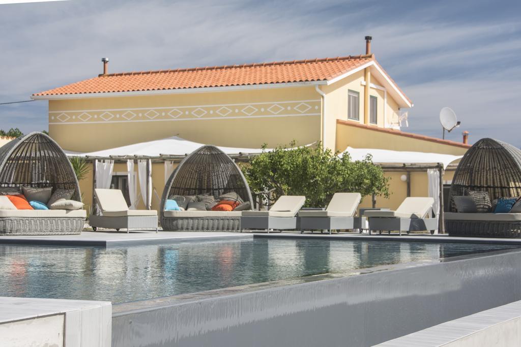 Salir de Porto The Fig Boutique Suites מראה חיצוני תמונה